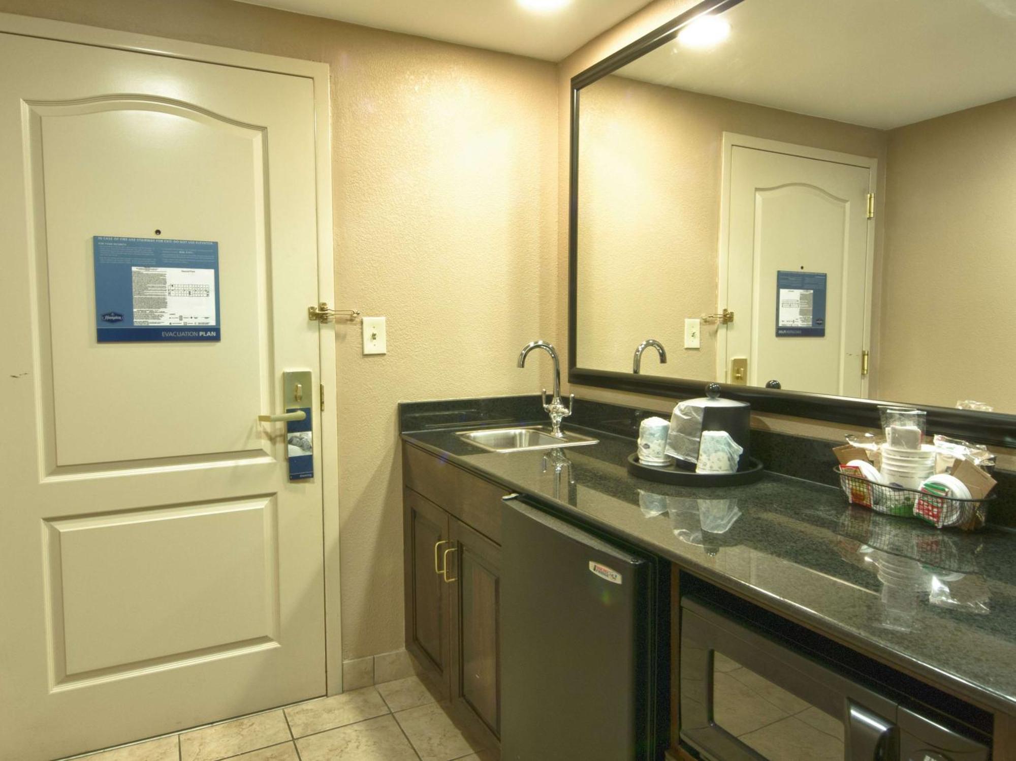 Hampton Inn Spring Lake Fayetteville Eksteriør billede