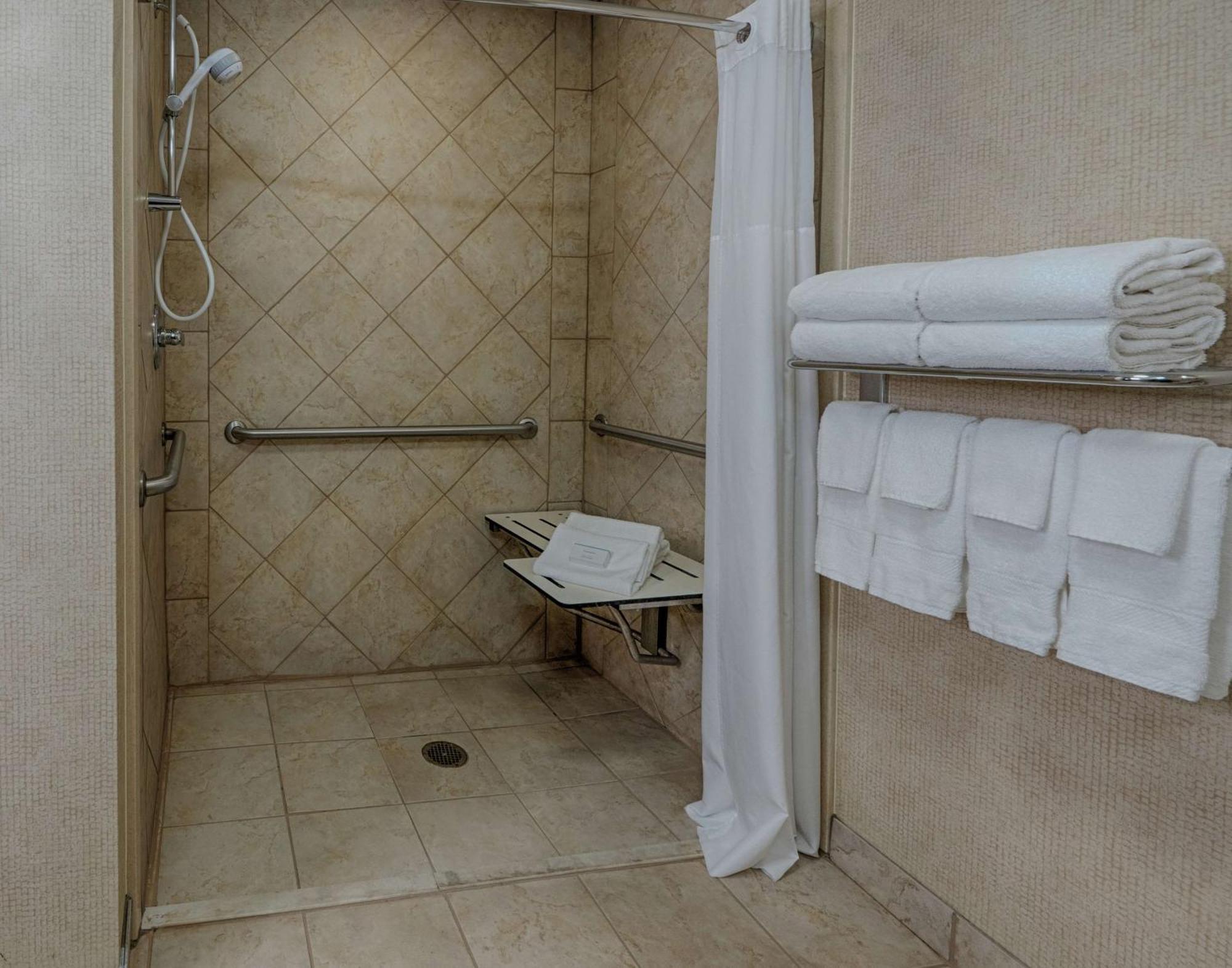Hampton Inn Spring Lake Fayetteville Eksteriør billede